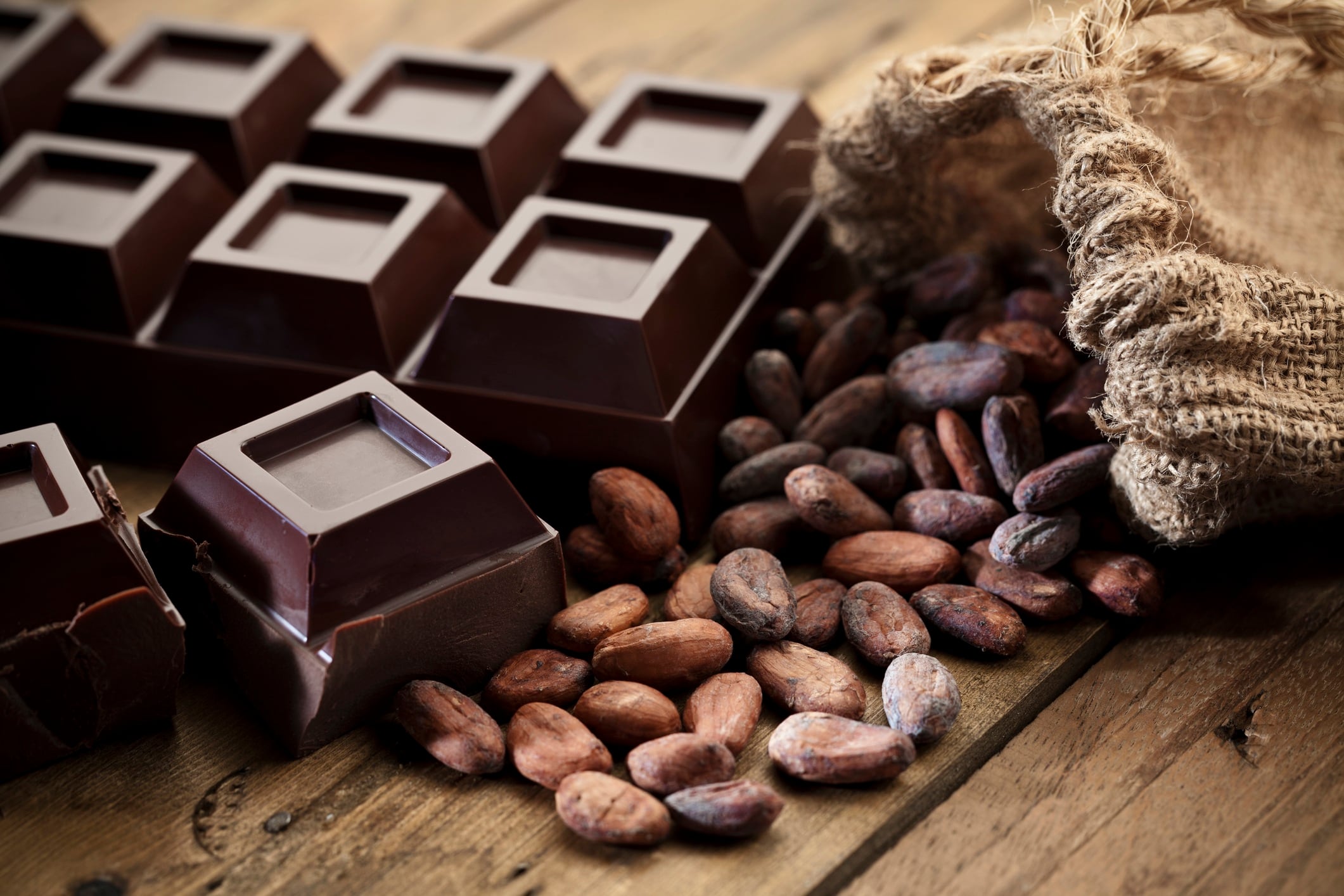 Cocoa prices collapse following record highs